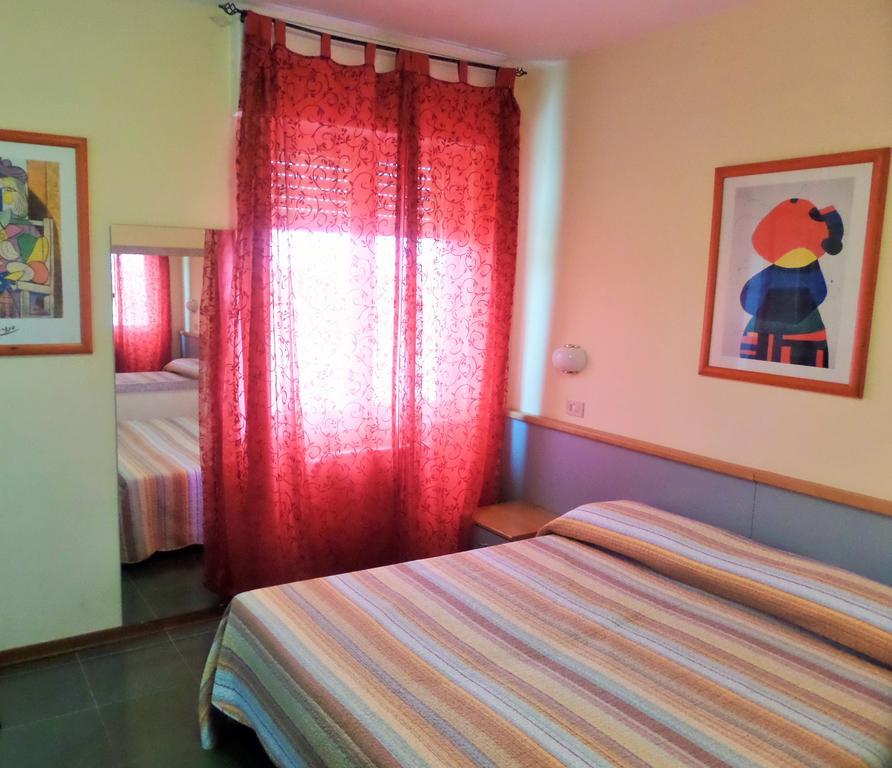 Hotel Lucerna Arma di Taggia Luaran gambar